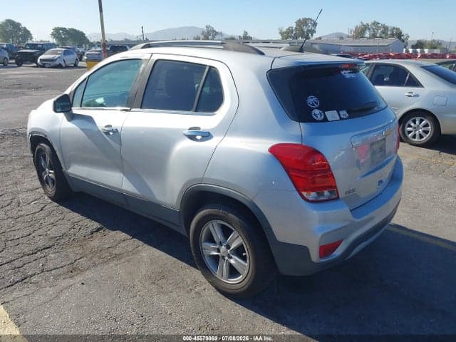 2020 CHEVROLET TRAX FWD LT 3