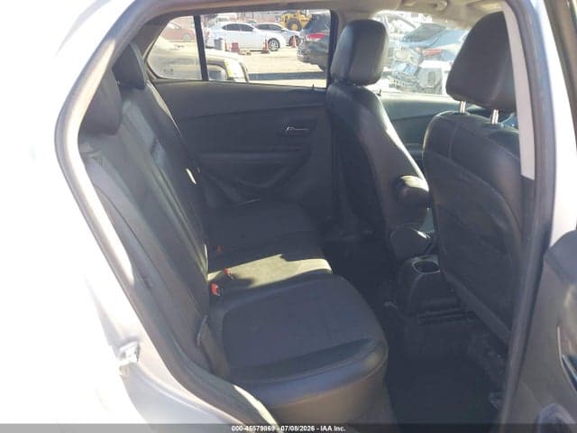 2020 CHEVROLET TRAX FWD LT 8