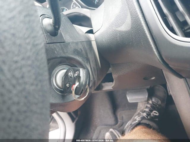 2018 FORD FOCUS SE 11