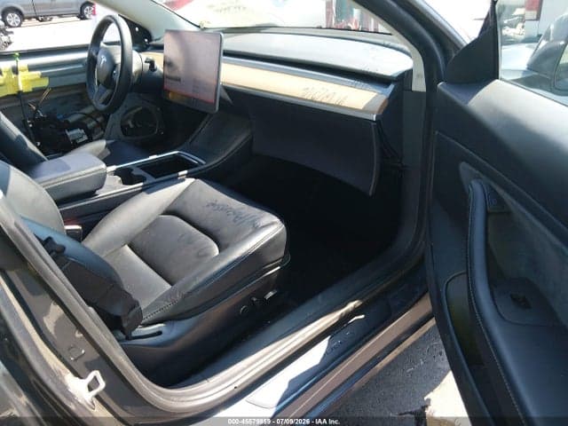 2021 TESLA MODEL 3 LONG RANGE 5