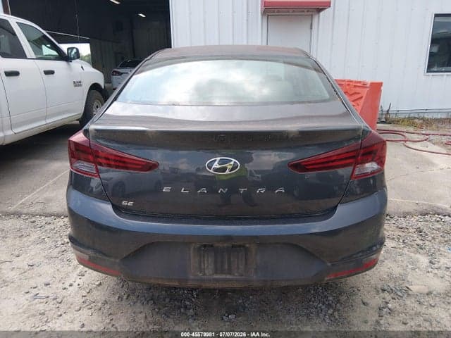 2020 HYUNDAI ELANTRA SE 16