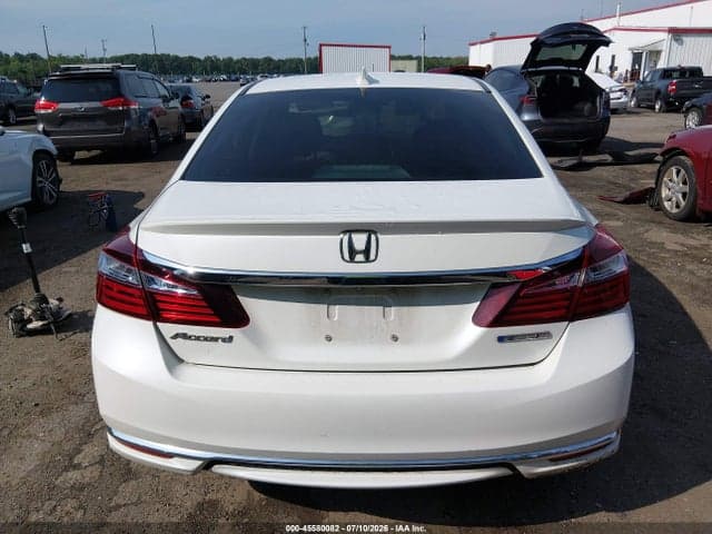 2017 HONDA ACCORD HYBRID EX-L 16