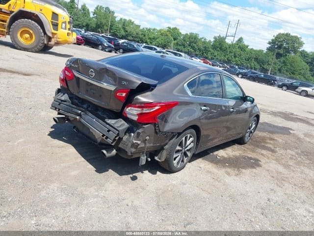2017 NISSAN ALTIMA 2.5 SV 4