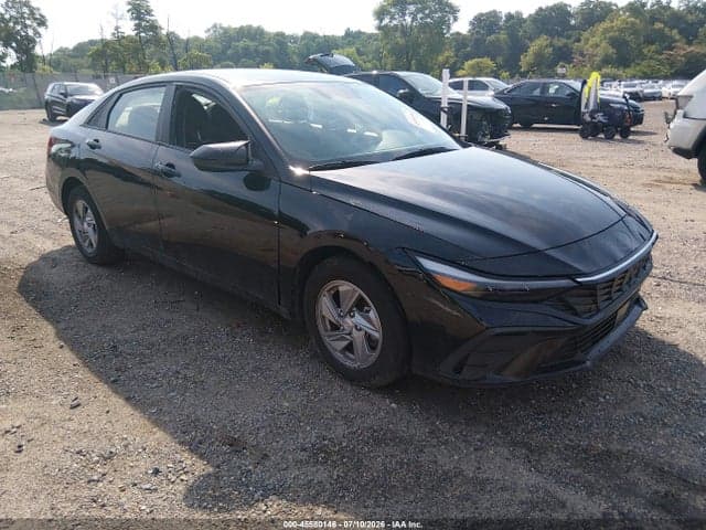 2024 HYUNDAI ELANTRA SE - 1