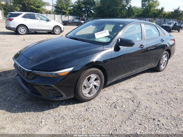 2024 HYUNDAI ELANTRA SE 2