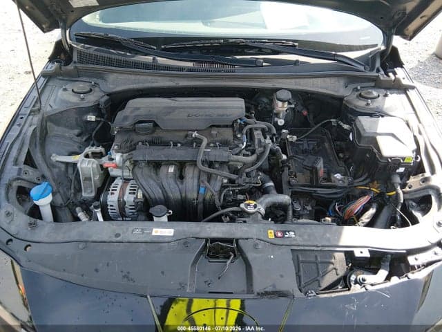 2024 HYUNDAI ELANTRA SE 10