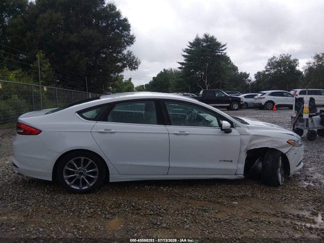 2017 FORD FUSION HYBRID SE 13