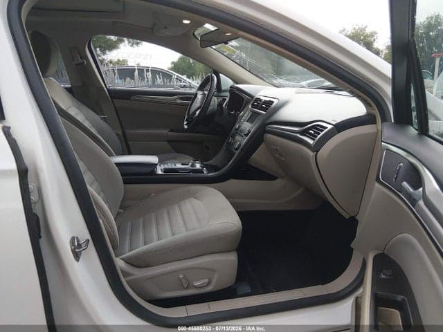 2017 FORD FUSION HYBRID SE 5