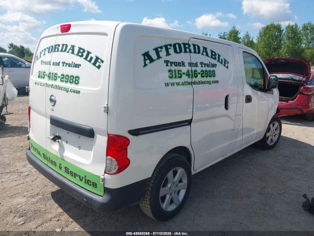 2017 NISSAN NV200 S 4