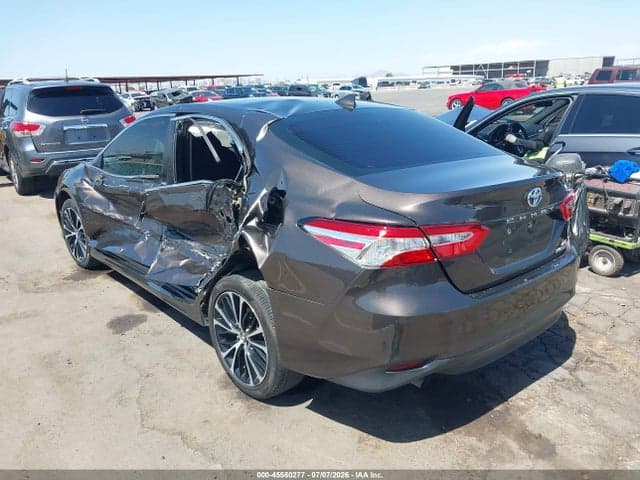 2019 TOYOTA CAMRY HYBRID LE 3