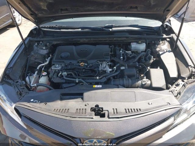 2019 TOYOTA CAMRY HYBRID LE 10