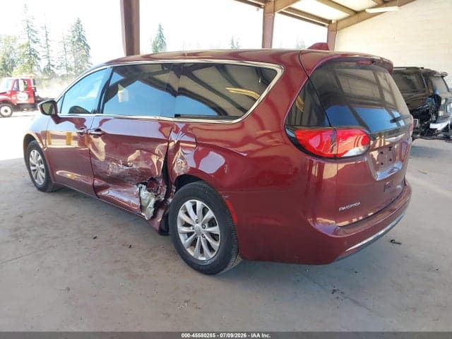 2019 CHRYSLER PACIFICA TOURING PLUS 3
