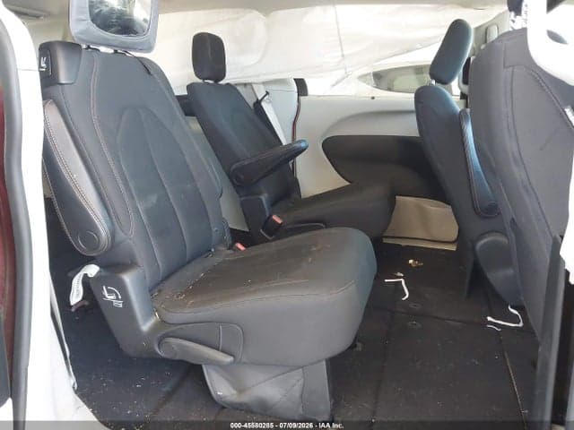 2019 CHRYSLER PACIFICA TOURING PLUS 8