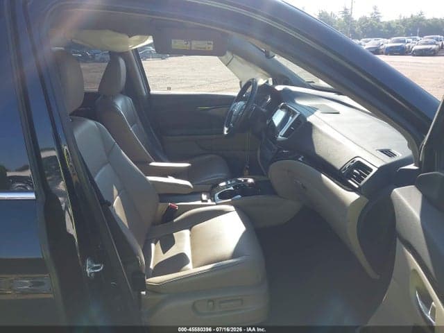 2017 HONDA PILOT TOURING 5