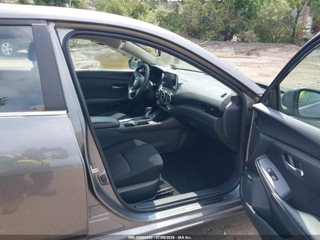 2024 NISSAN SENTRA SV XTRONIC CVT 5