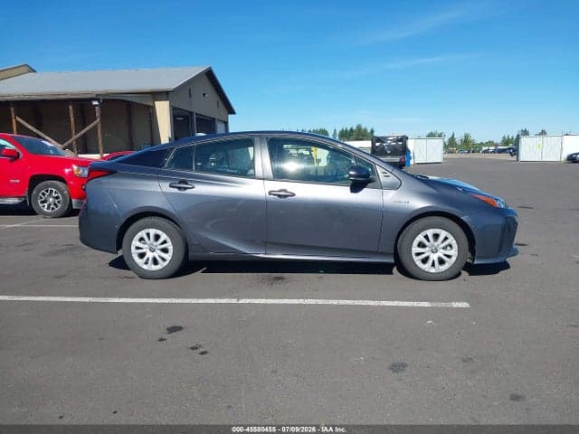 2022 TOYOTA PRIUS LE 13