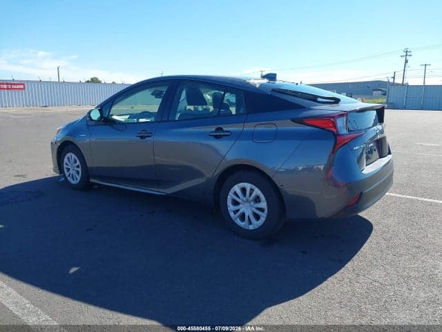 2022 TOYOTA PRIUS LE 3