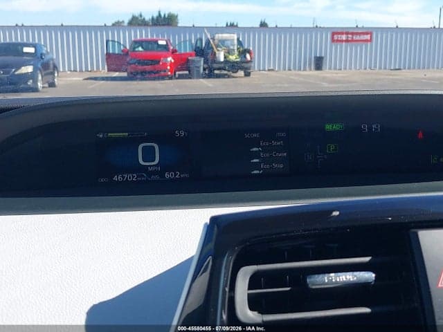 2022 TOYOTA PRIUS LE 7