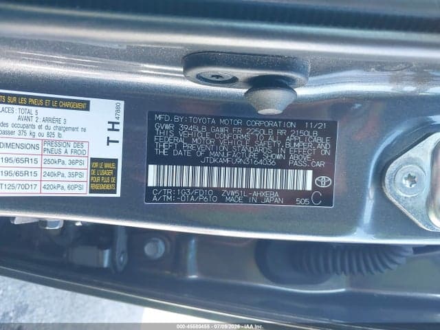 2022 TOYOTA PRIUS LE 9