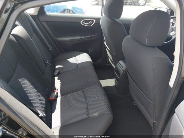 2018 NISSAN SENTRA SR 8