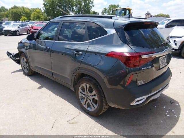 2023 KIA SELTOS S 3