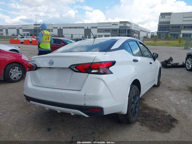 2021 NISSAN VERSA S XTRONIC CVT 4
