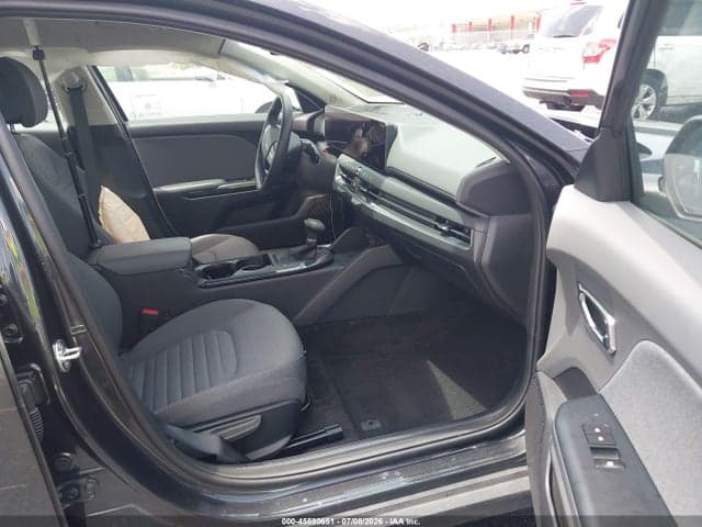 2025 KIA K4 EX 5