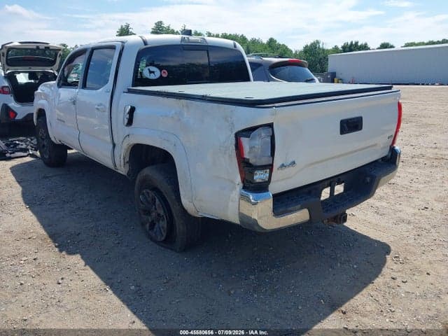 2020 TOYOTA TACOMA SR5 V6 3