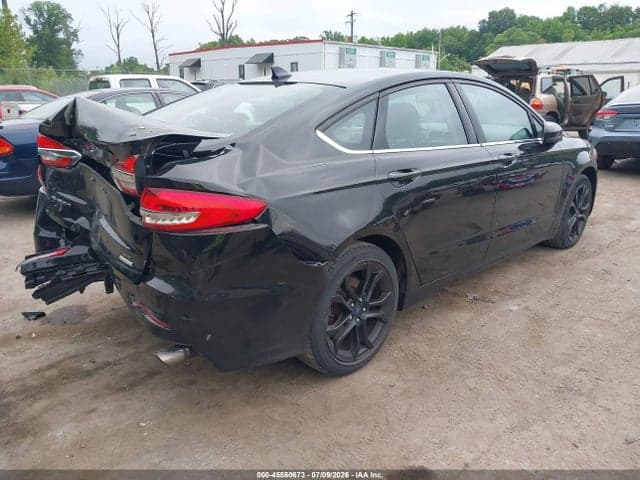 2019 FORD FUSION SE 4