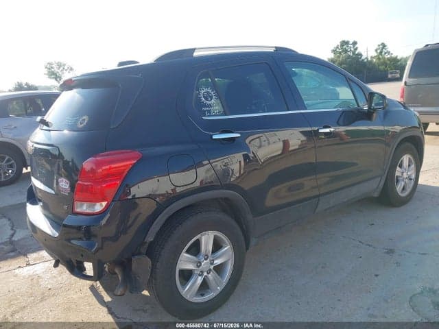 2019 CHEVROLET TRAX LT 4
