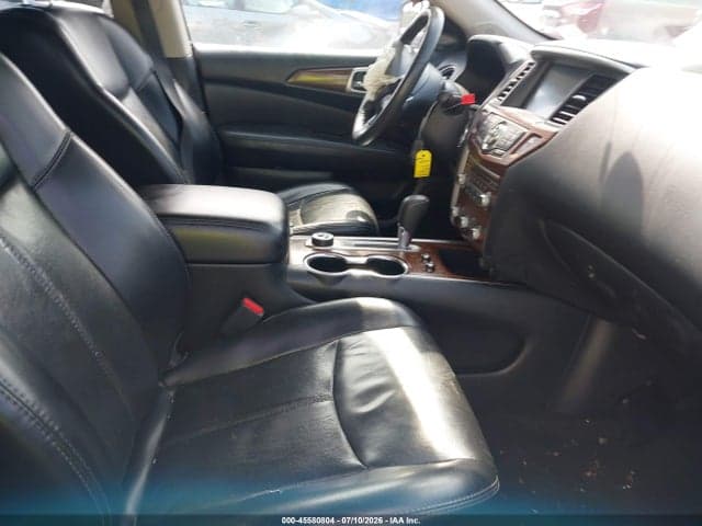2017 NISSAN PATHFINDER PLATINUM 5