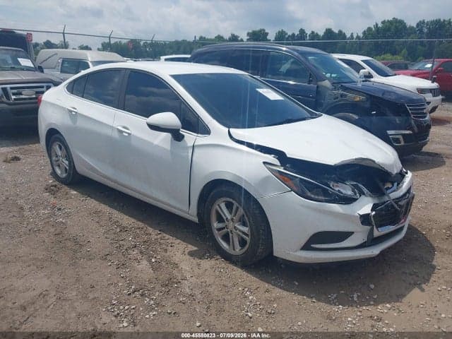 2017 CHEVROLET CRUZE LT AUTO - 1