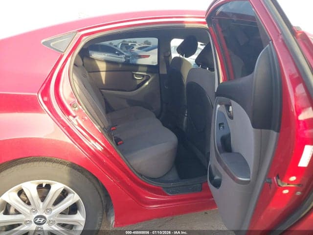 2016 HYUNDAI ELANTRA SE 8