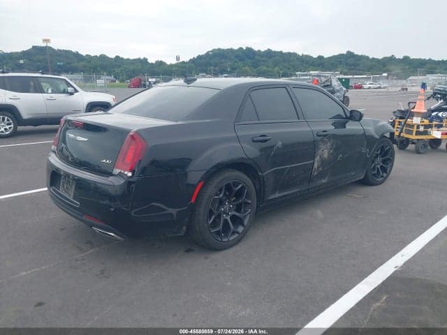 2020 CHRYSLER 300 TOURING 4