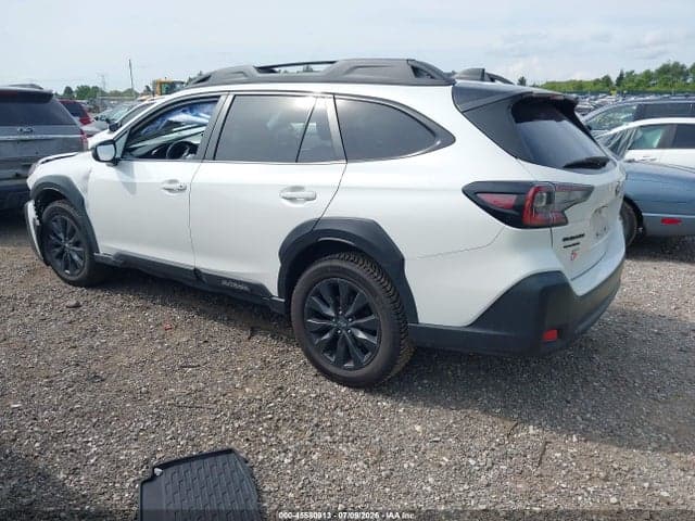 2023 SUBARU OUTBACK ONYX EDITION 3