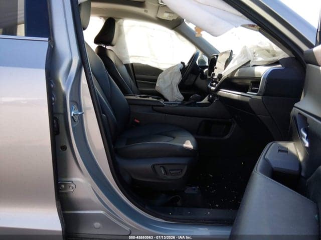 2025 TOYOTA GRAND HIGHLANDER XLE 5