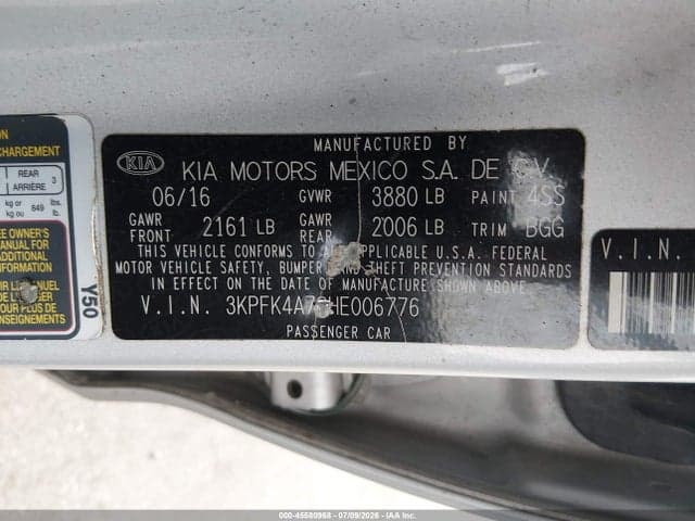 2017 KIA FORTE LX 9