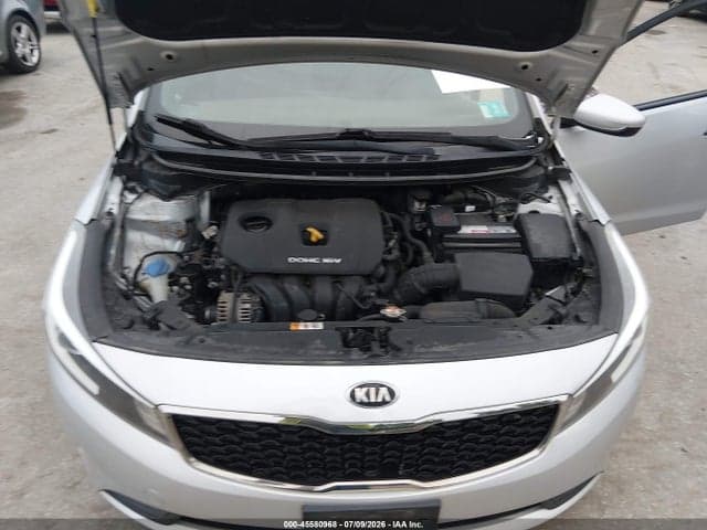 2017 KIA FORTE LX 10
