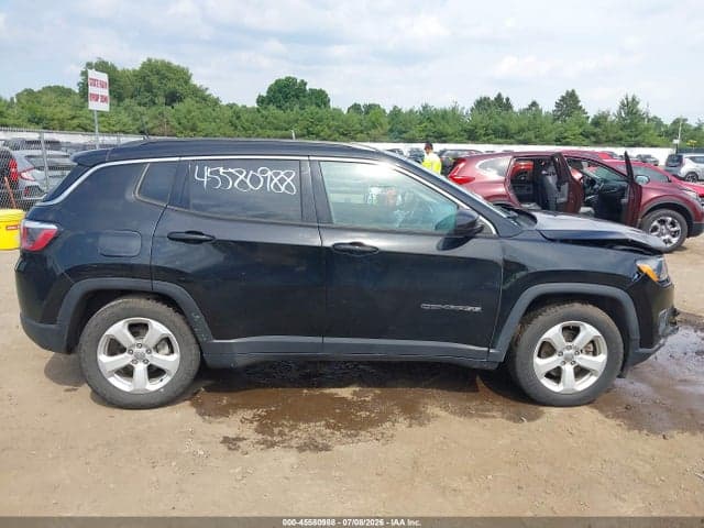 2019 JEEP COMPASS LATITUDE FWD 13