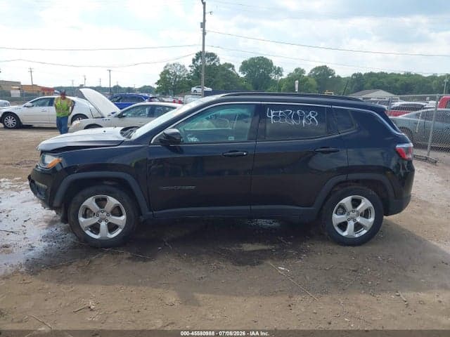 2019 JEEP COMPASS LATITUDE FWD 14