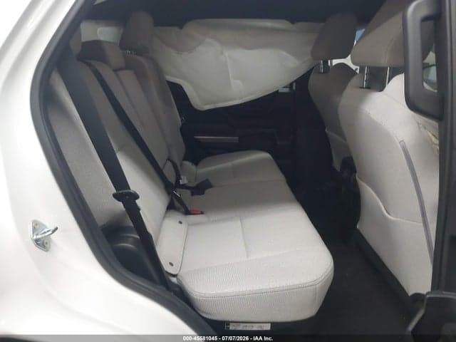 2026 TOYOTA 4RUNNER SR5 8