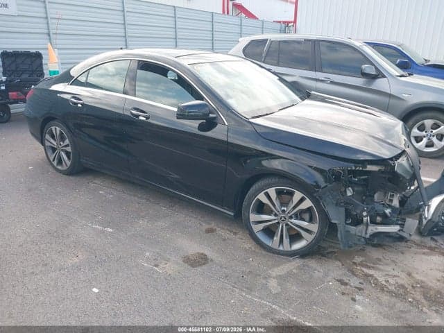 2019 MERCEDES-BENZ CLA 250 1