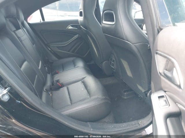 2019 MERCEDES-BENZ CLA 250 8