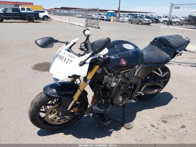 2017 HONDA CBR600 RR 2