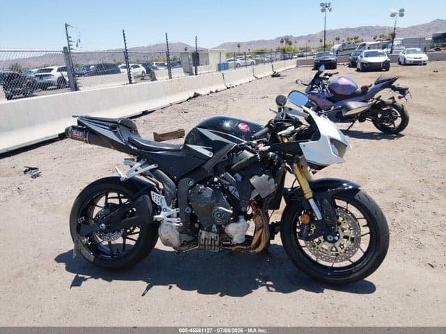 2017 HONDA CBR600 RR 16