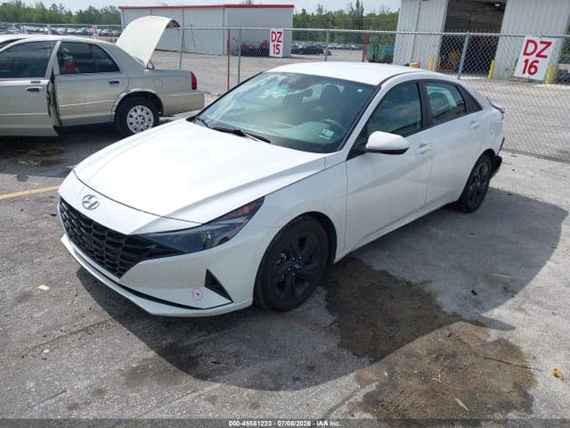 2022 HYUNDAI ELANTRA SEL 2