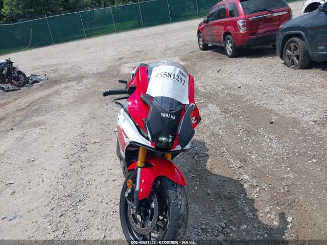 2026 YAMAHA YZFR7 5