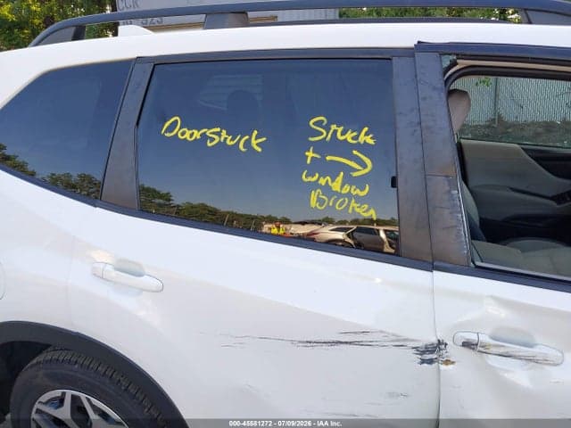 2019 SUBARU FORESTER PREMIUM 19