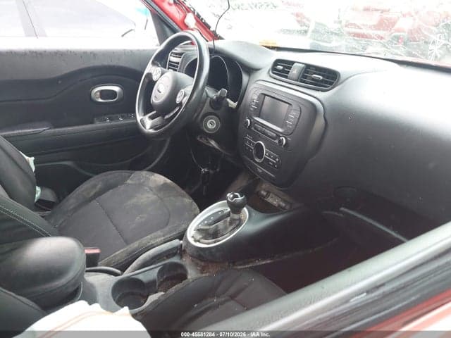 2017 KIA SOUL + 5