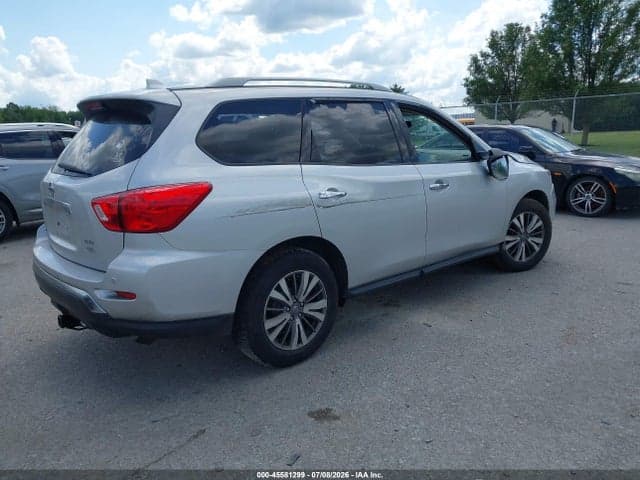 2019 NISSAN PATHFINDER SL 4